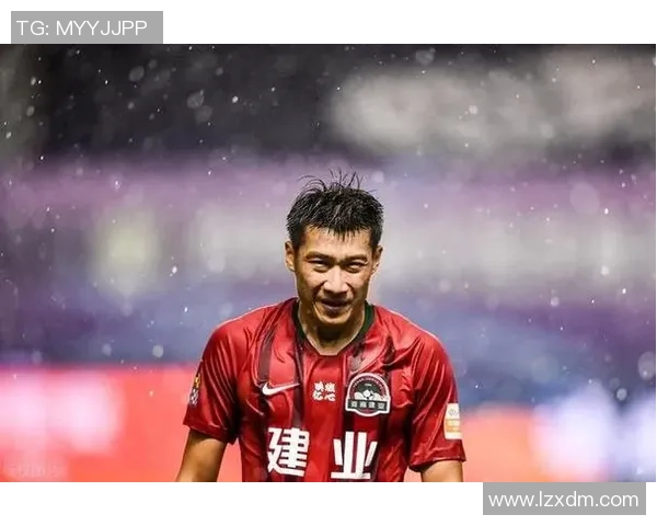 河南建业足球明星盘点及其在中国足球历史中的重要地位 河南建业足球明星盘点及其在中国足球历史中的重要地位